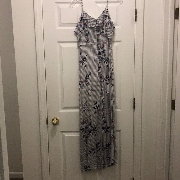 Blue floral off the shoulder Maxi dress - Picture 1 of 4